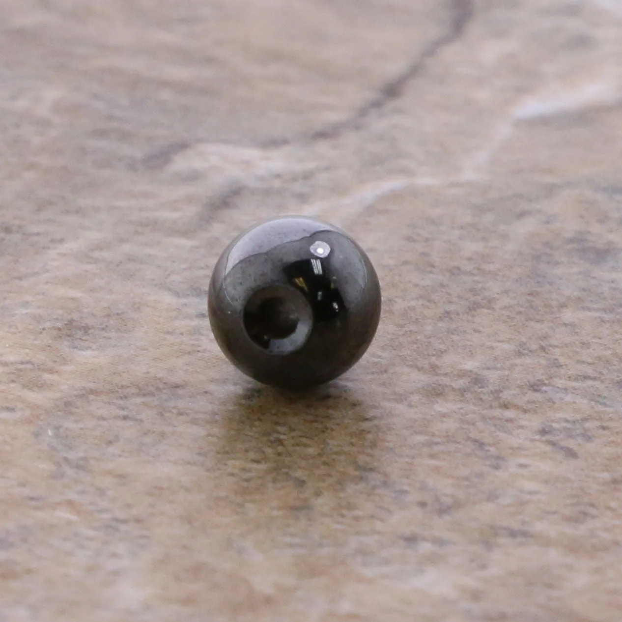 6mm Magnetic Hematite Round Mh10