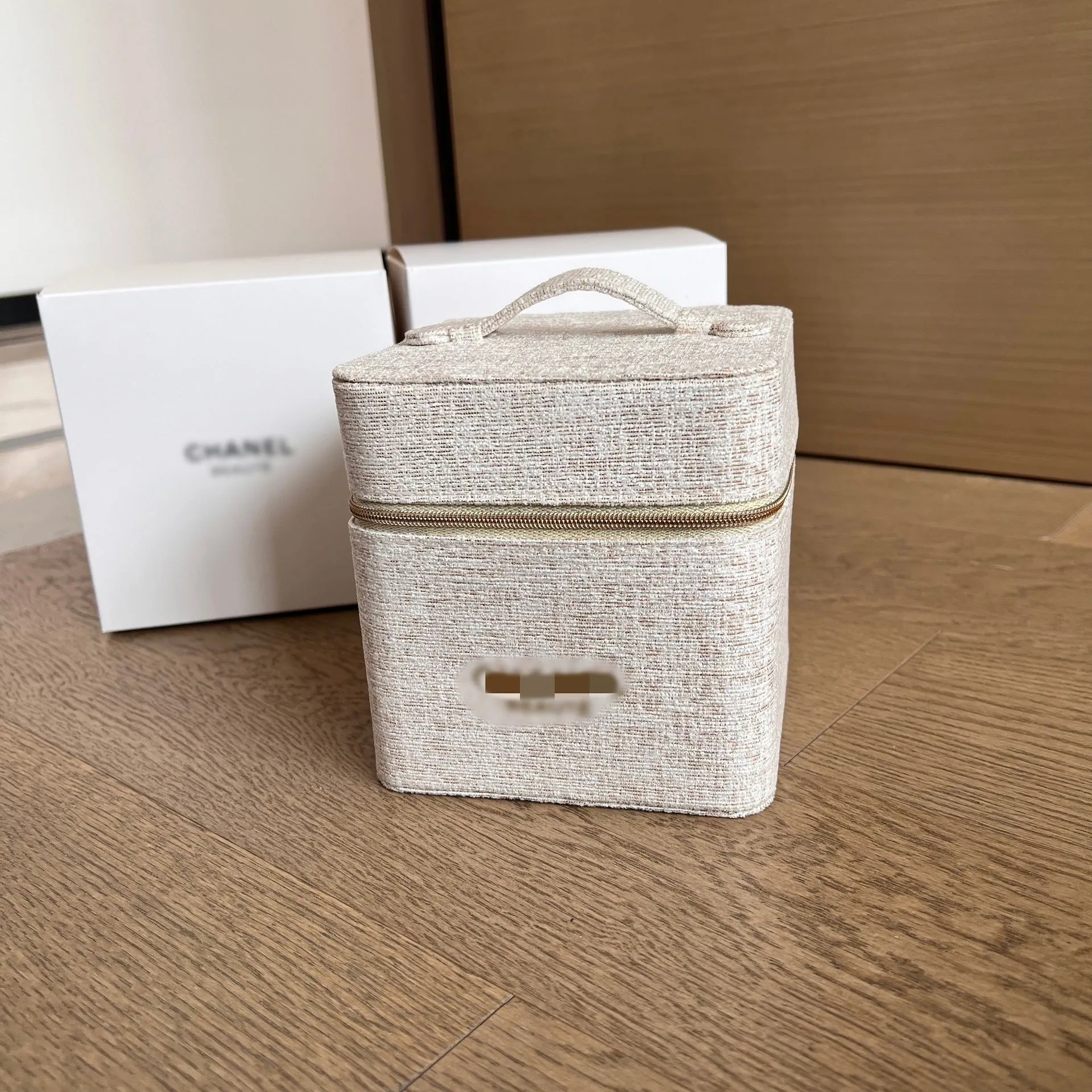 Counter Christmas Limited Gift Blue Platinum Cosmetic Bags