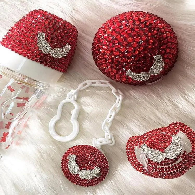 Crystals 4 pieces Pacifier & Clip   Pacifier Box   Bottle Set
