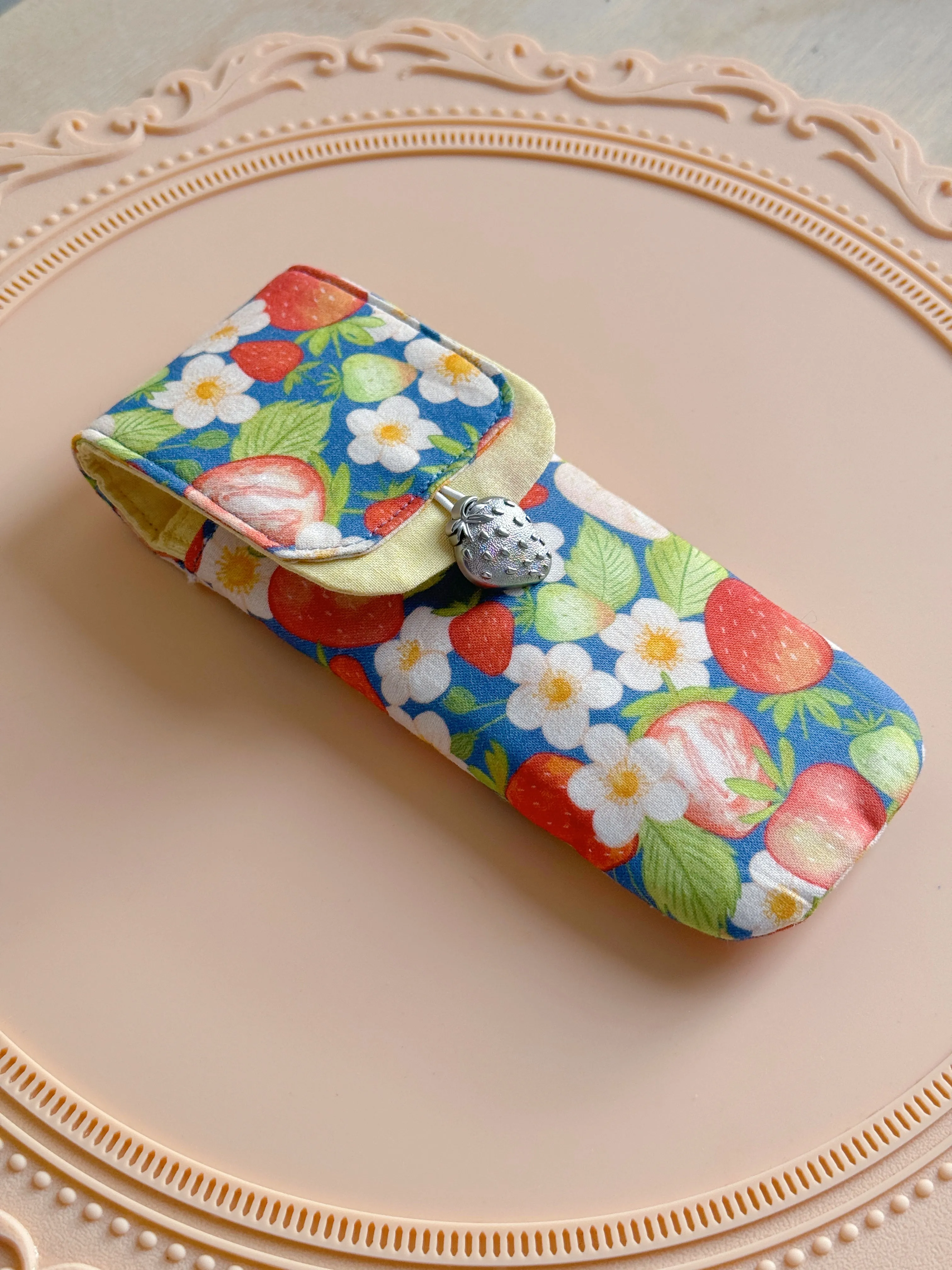 Handmade Strawberry x Cheesecake 3 Slot Pen Case