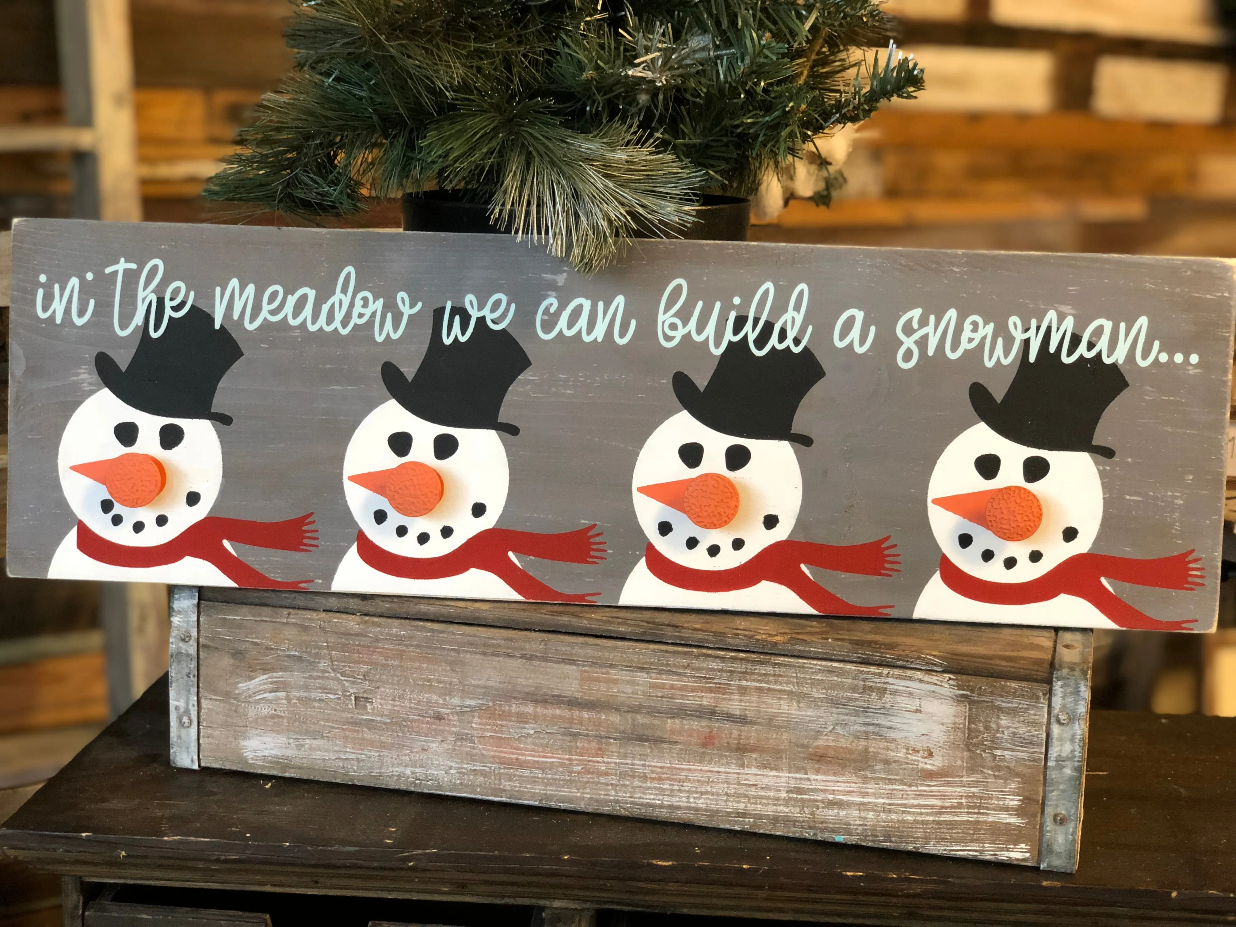 HOLIDAY COLLECTION- STOCKING HOLDERS
