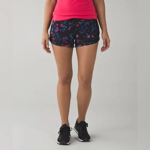 Lululemon Make A Move Short (Dandy Digie Multi) SIZE 8