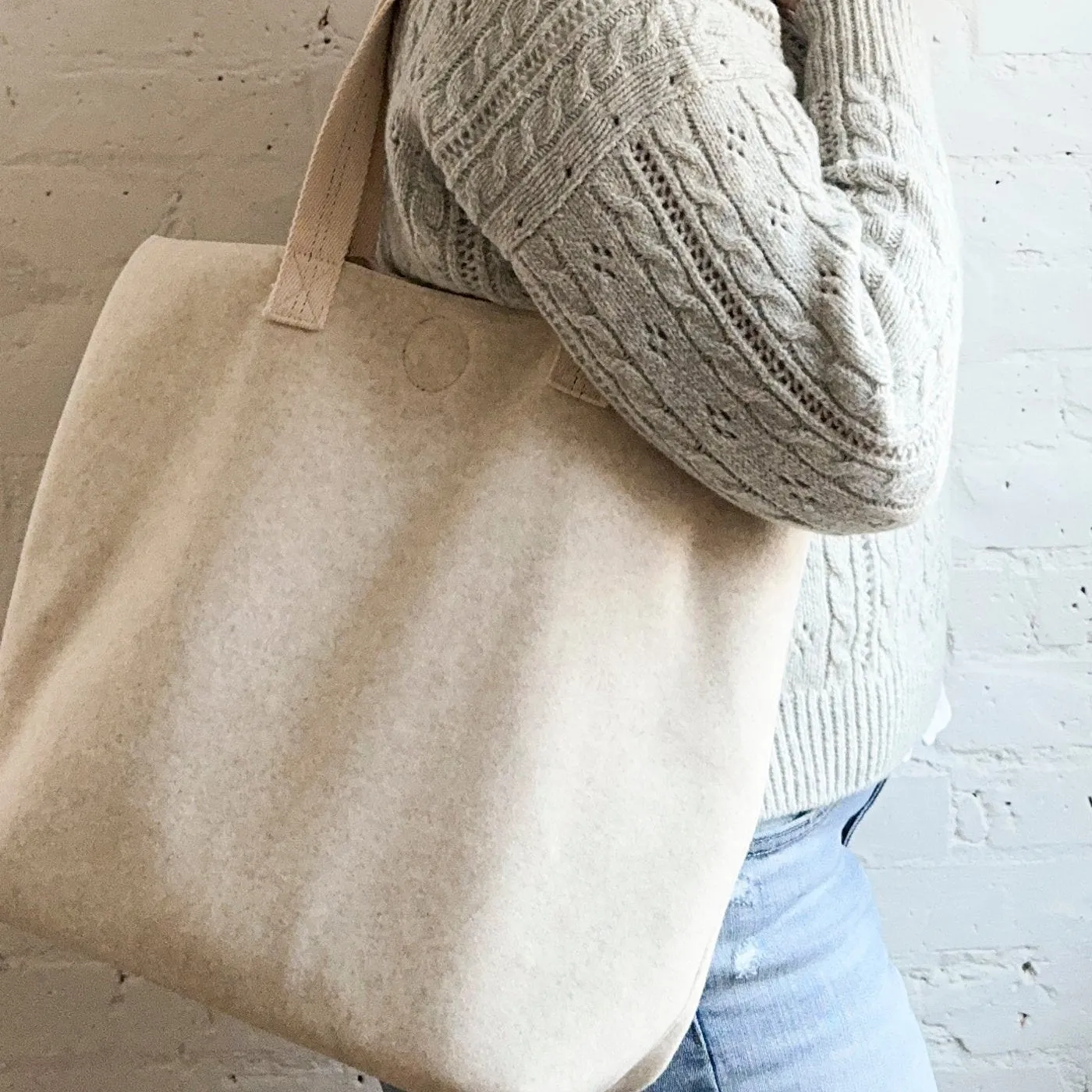 Monk   Anna Wooly Tote