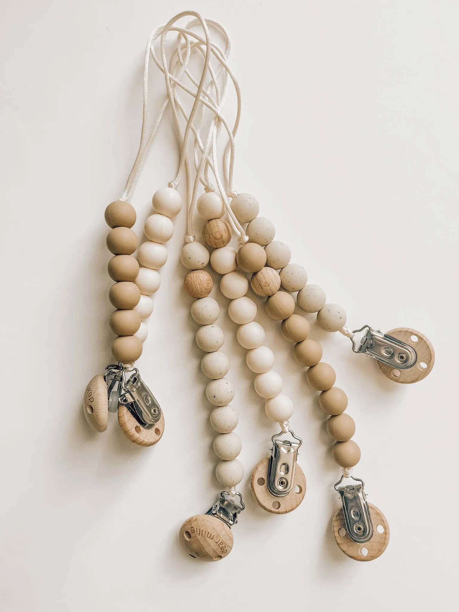 Pacifier Clip - Speckled Oat