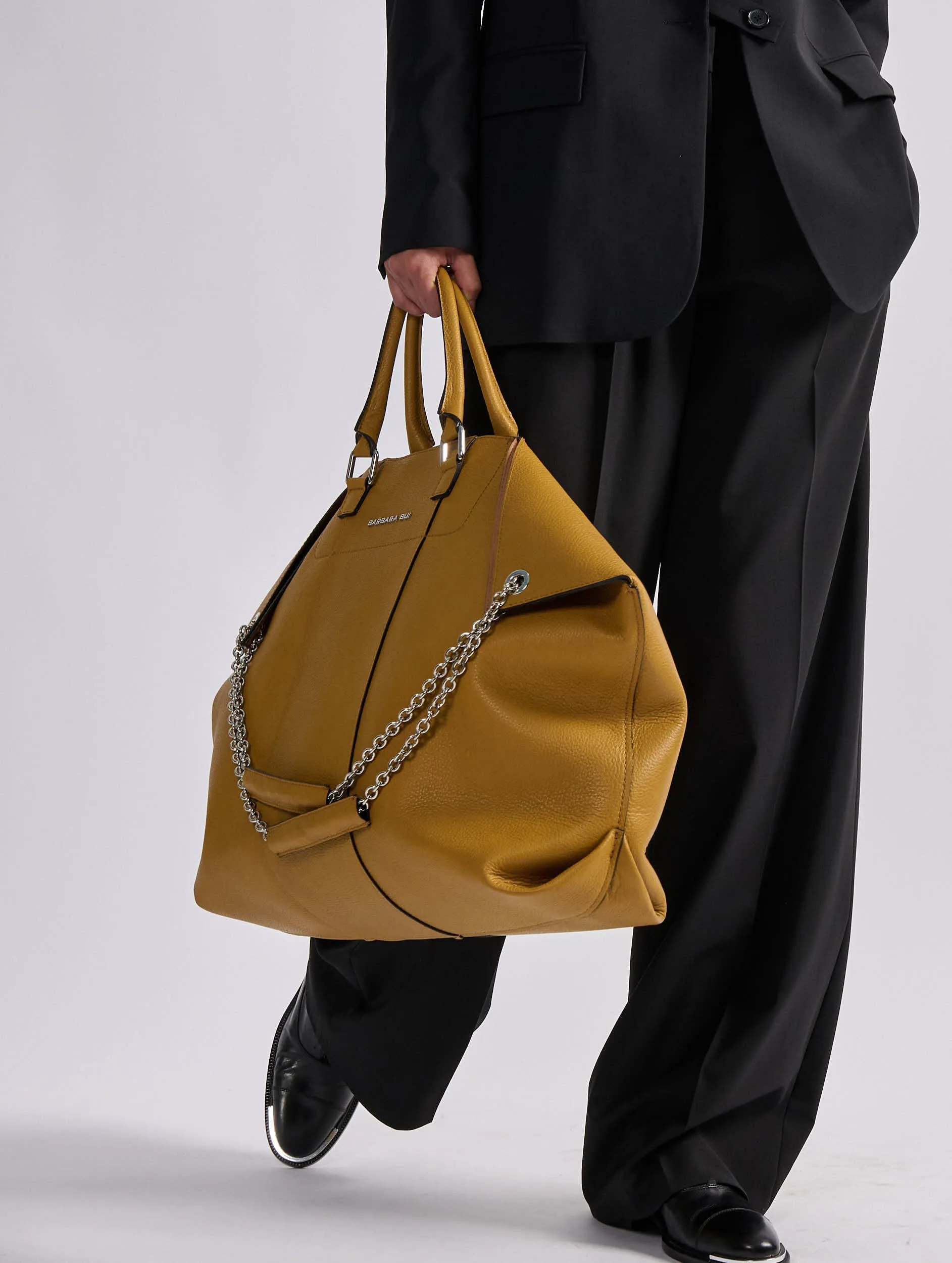 "Big Chamallow" bag in mustard leather