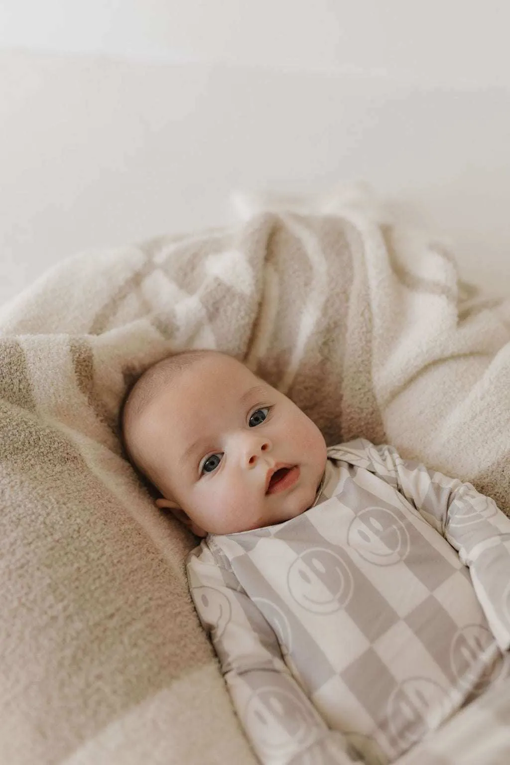 Smile Checkerboard | Bamboo Knotted Gown