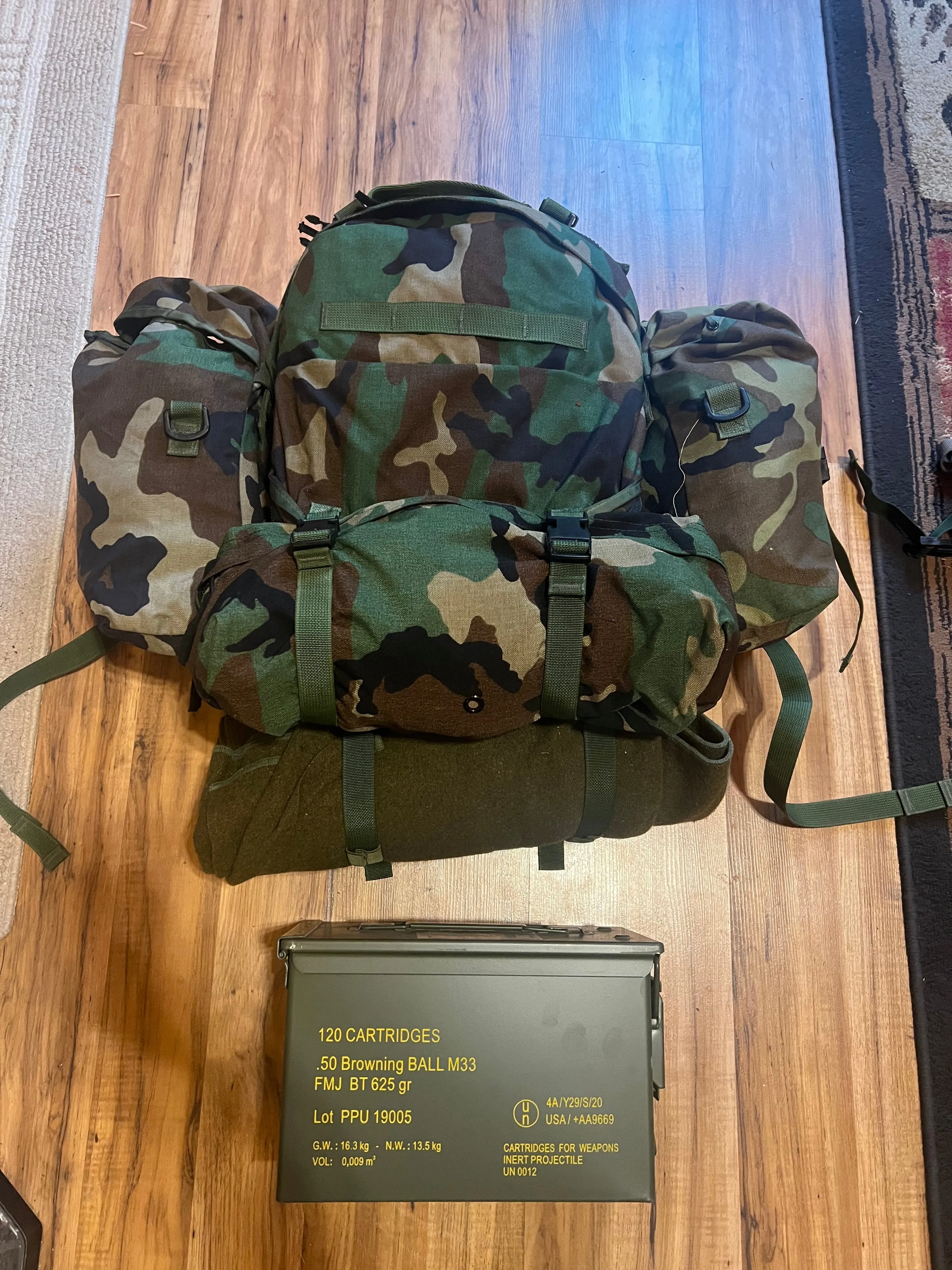 US Sustainment Pouches