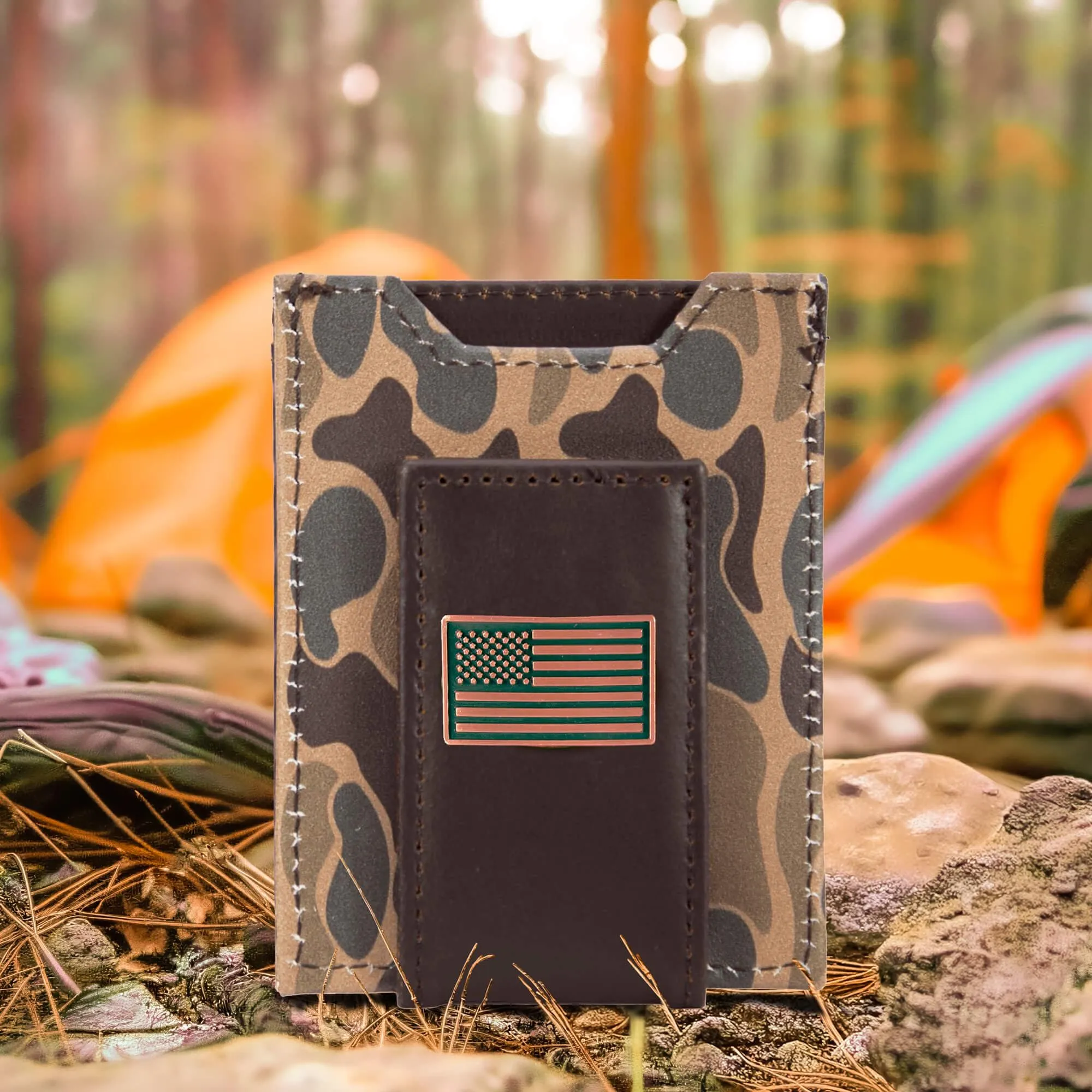 USA Flag Men's Magnetic Front Pocket Old School Camo Leather Wallet.