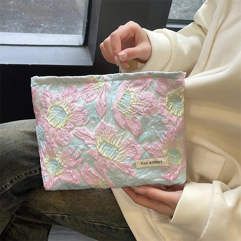 Wholesale MAY RABBIT new retro embossed flower high quality cosmetic bag large capacity canvas bag female liner bag
