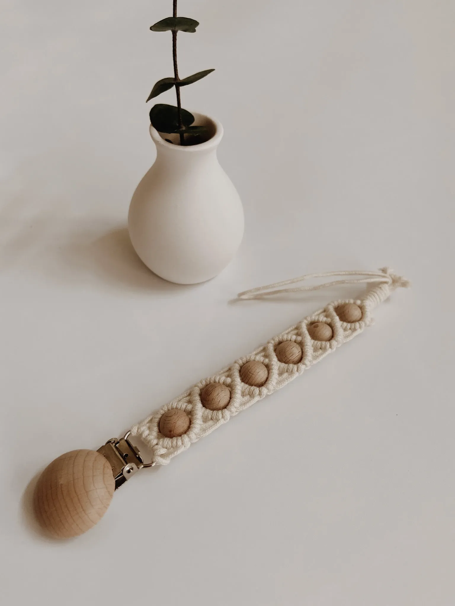Wood & Macrame Pacifier Clip
